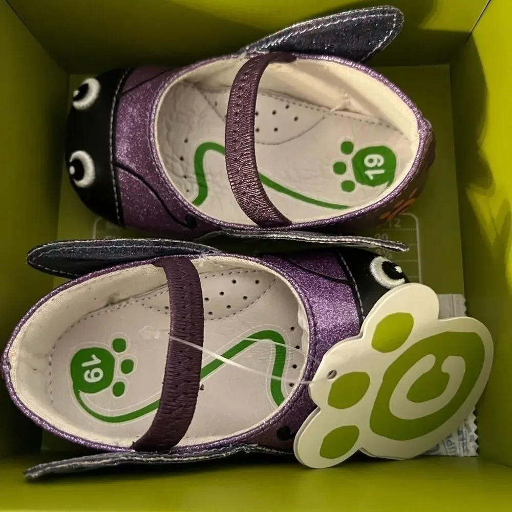 CARTOONIMALS GIRLS CRIB SHOE SIZE 4 NIB